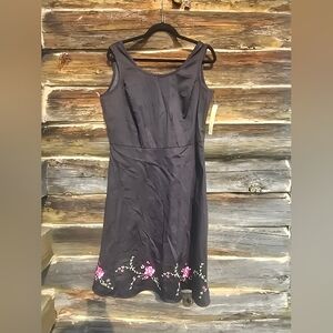 Amanda Smith Women's Black Dress w/ Pink Embroidered Floral Design, NWT Size 14